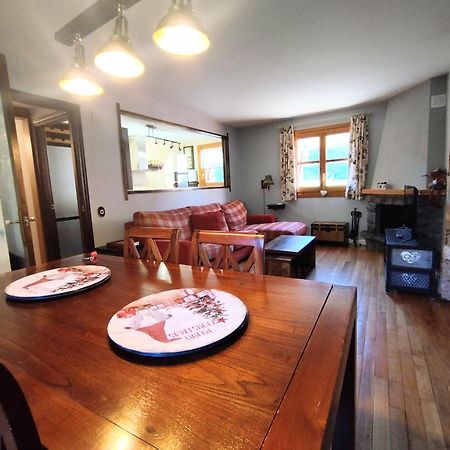 Апартаменты Check-In Casas Cumbre De Benasque Эристе Экстерьер фото