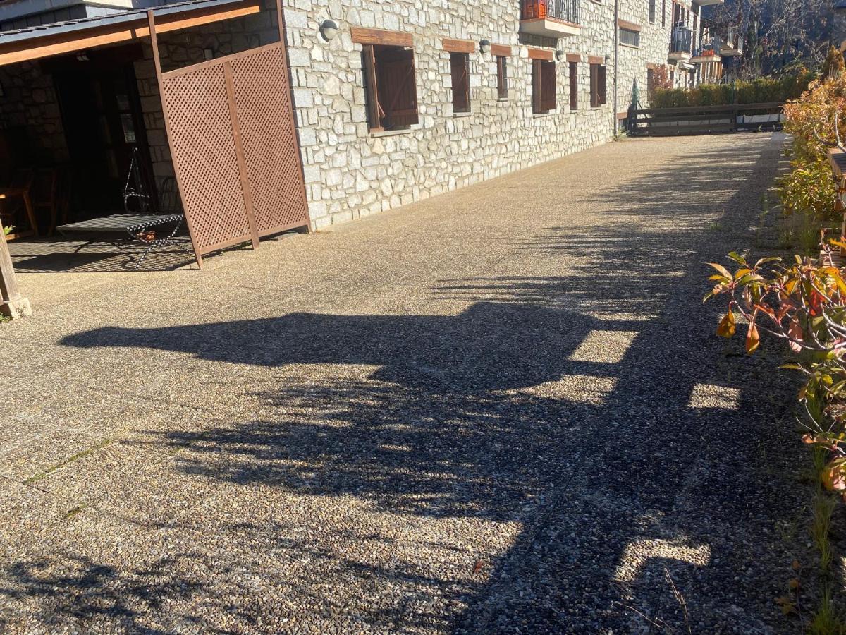 Апартаменты Check-In Casas Cumbre De Benasque Эристе Экстерьер фото