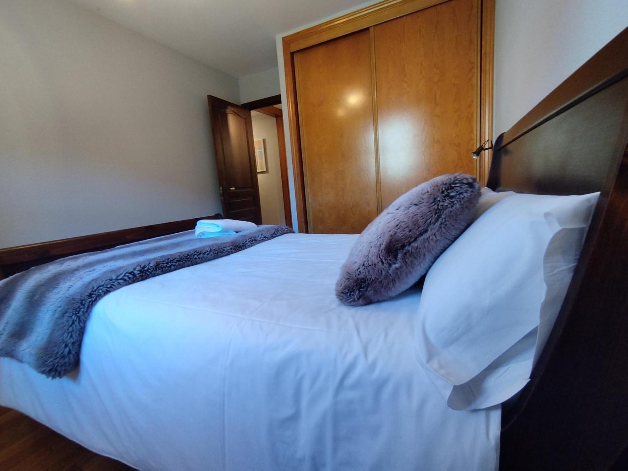Апартаменты Check-In Casas Cumbre De Benasque Эристе Экстерьер фото