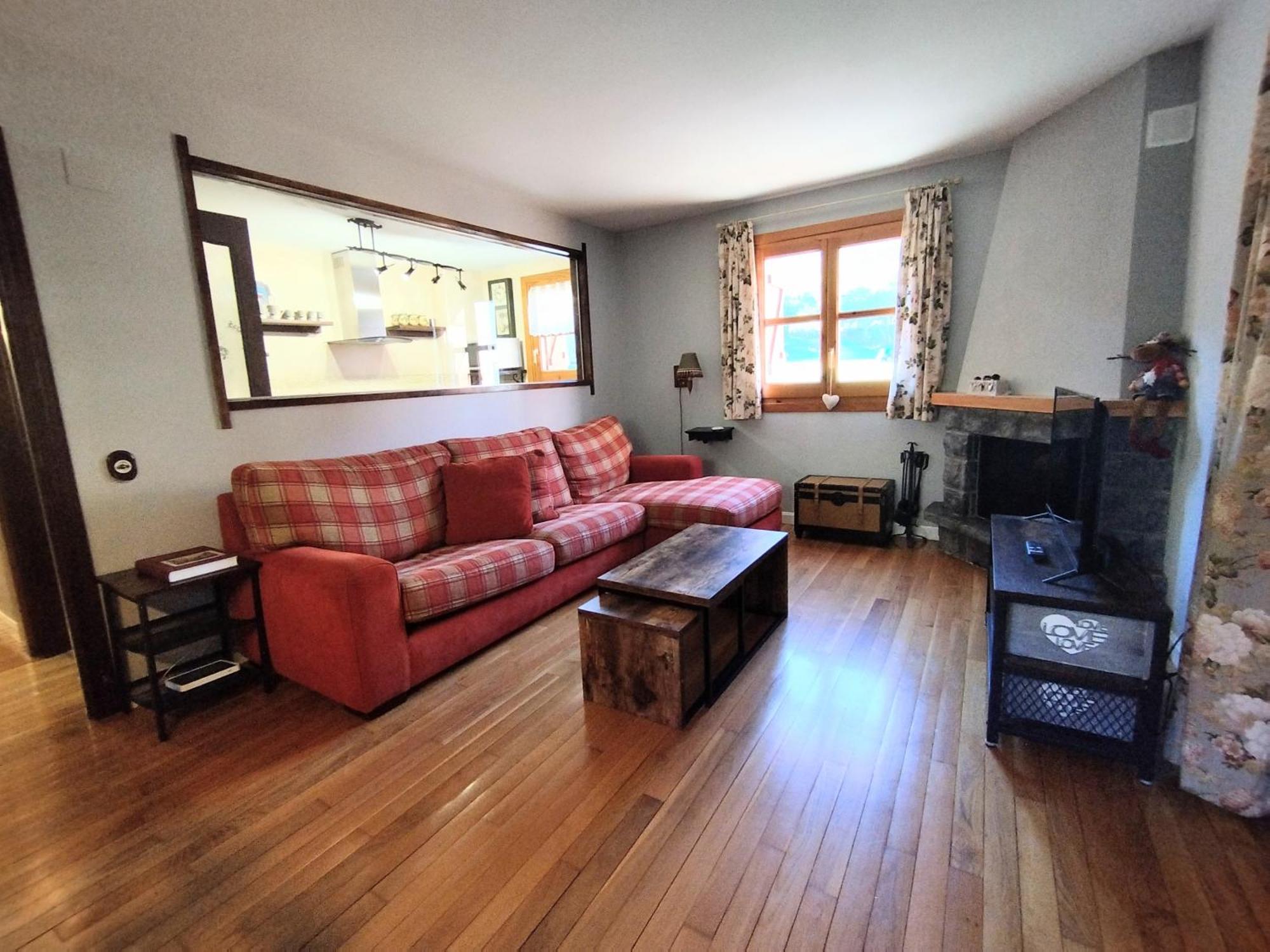Апартаменты Check-In Casas Cumbre De Benasque Эристе Экстерьер фото